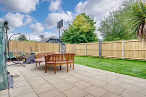Rear External- click for photo gallery